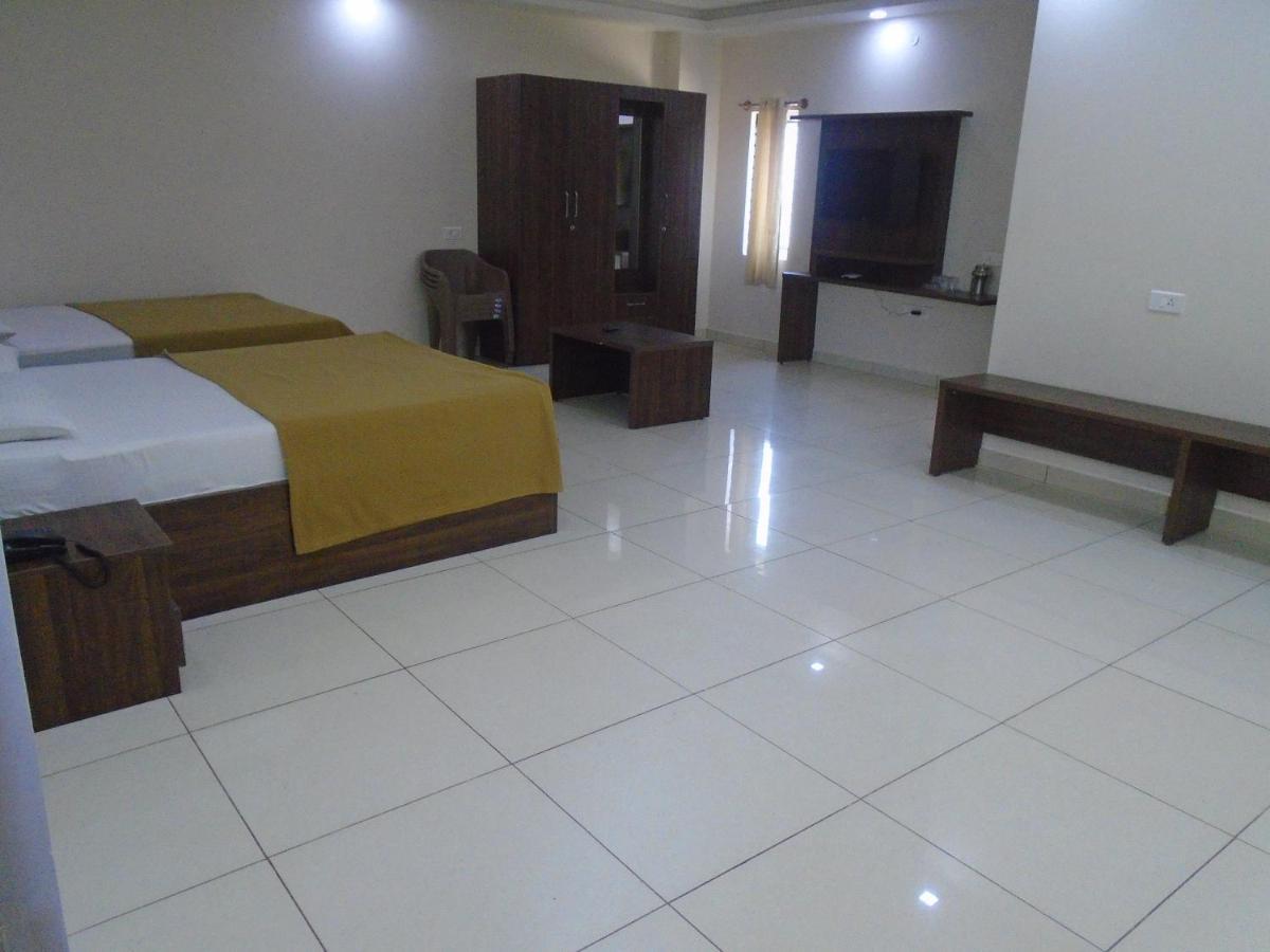 فندق Mandyaفي  Ssr Residency المظهر الخارجي الصورة