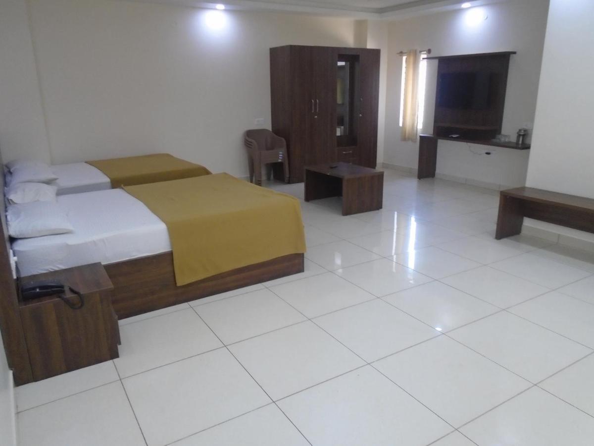 فندق Mandyaفي  Ssr Residency المظهر الخارجي الصورة